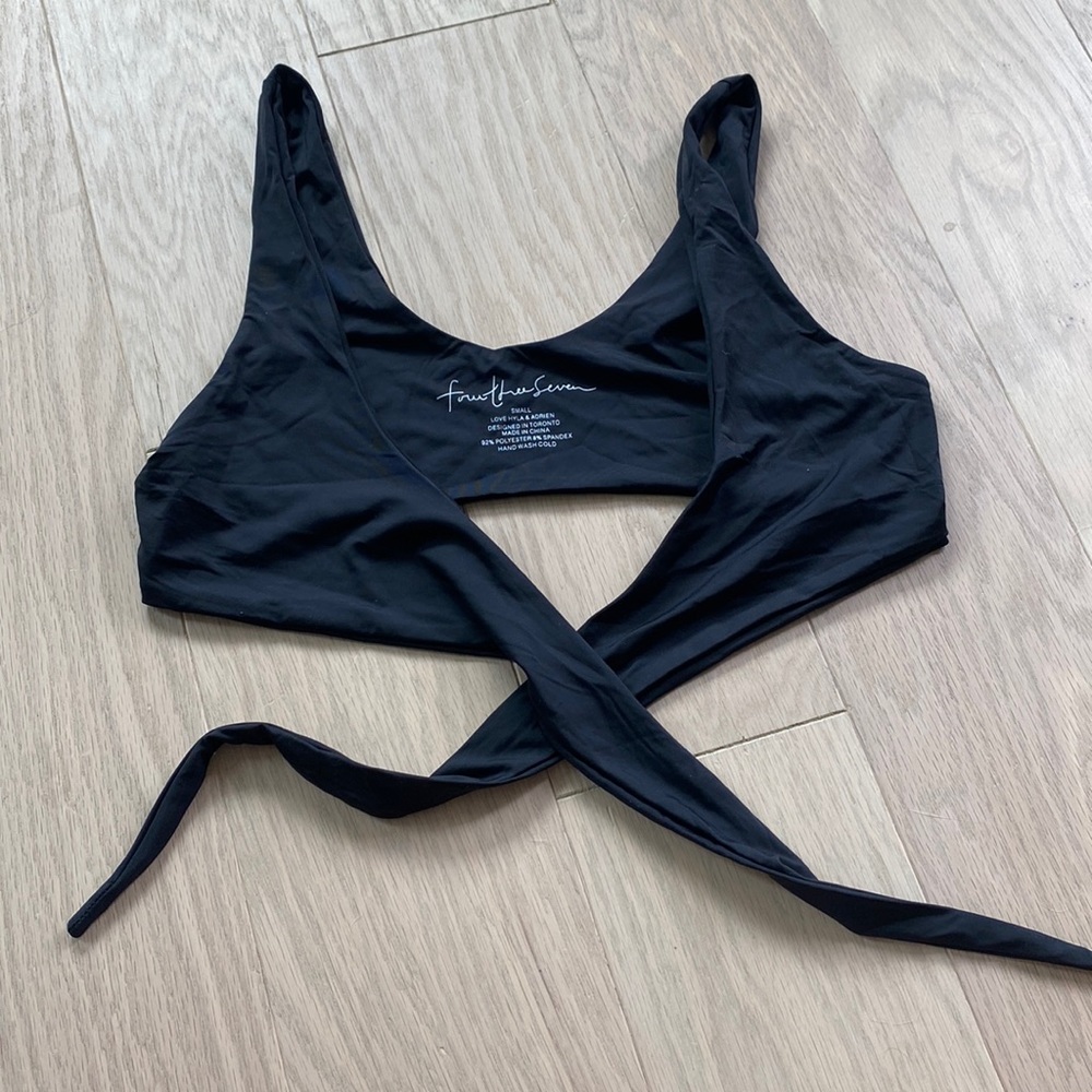 437 THE KENZIE TOP